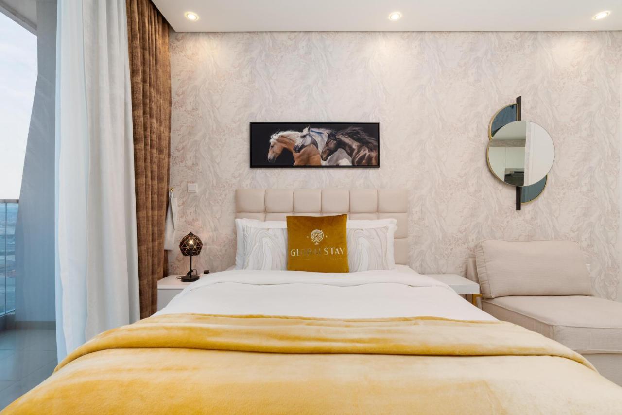 Exclusive Globalstay Apartments In Business Bay Free Parking & More! 迪拜 外观 照片